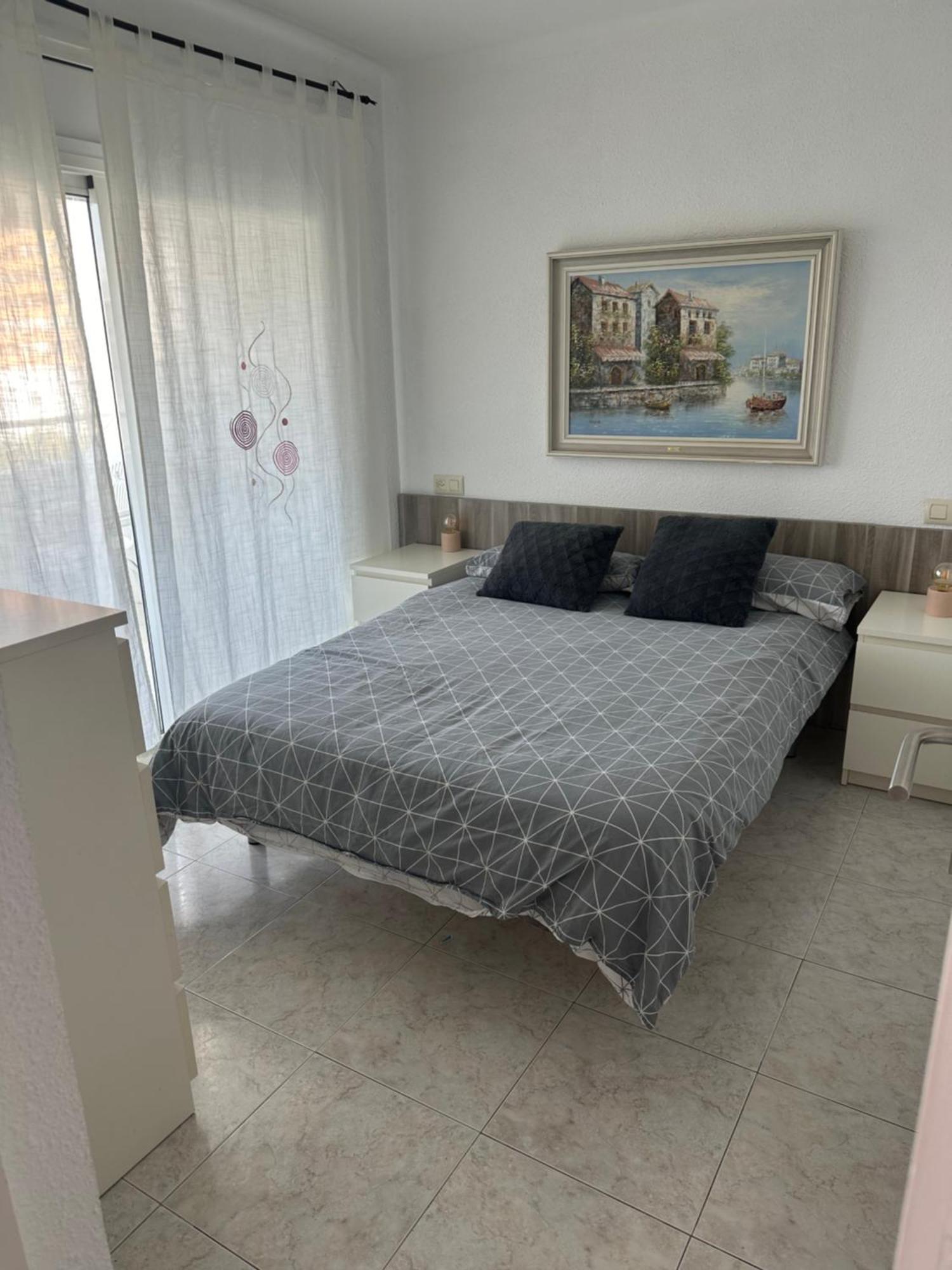 Bonito Apartamento En Roses Zona Familiar Extérieur photo