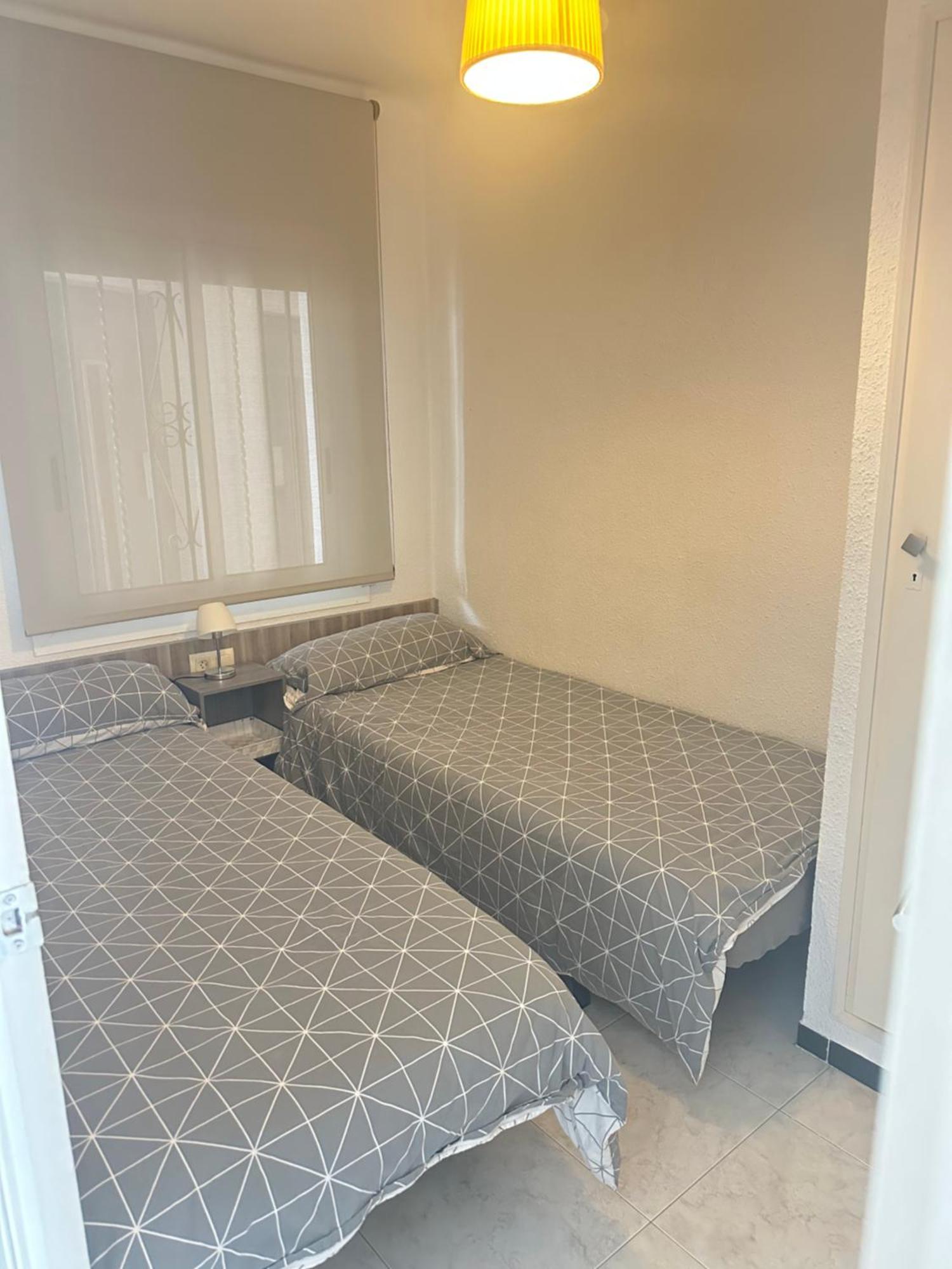 Bonito Apartamento En Roses Zona Familiar Extérieur photo